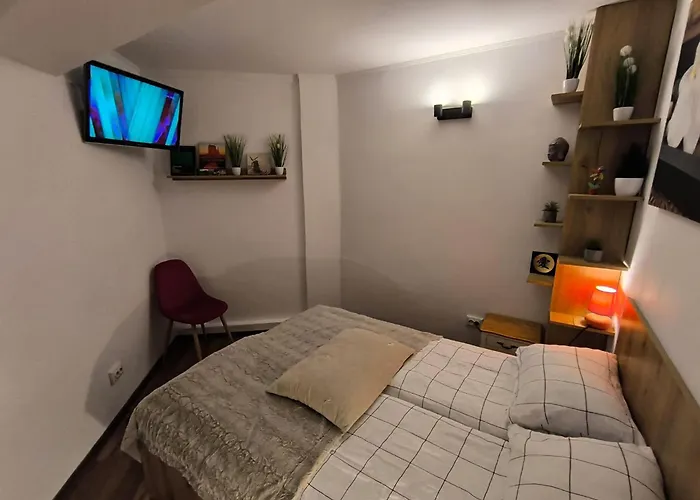 Courtyard Studio