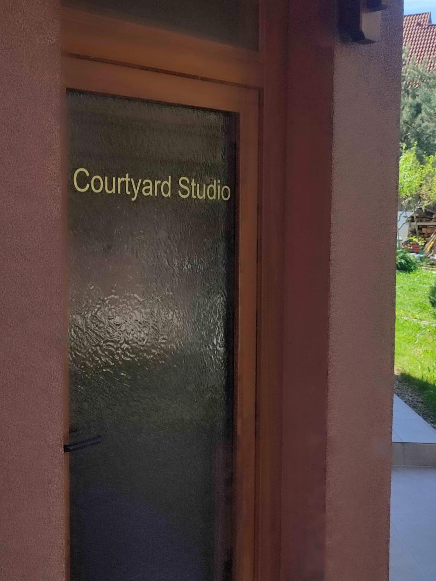 Courtyard Oradea